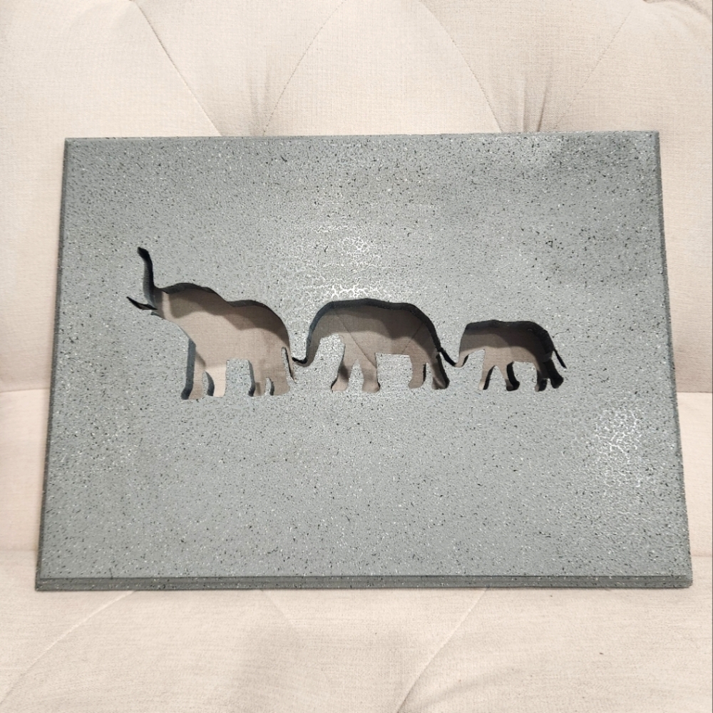 15"x11" Gray Wood Elephant Sign